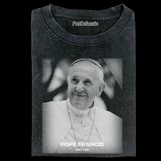 THE POPE FRANCIS WASHED T-SHIRT